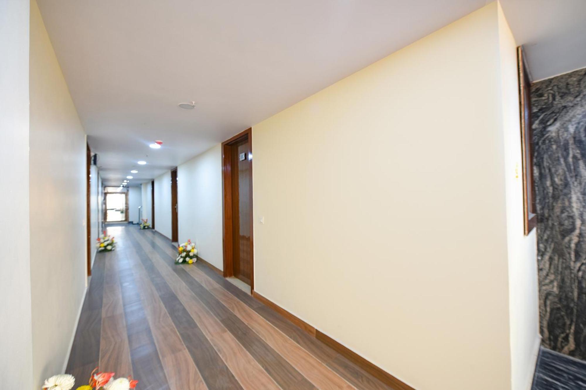 Fabhotel Mona International New Delhi Eksteriør billede