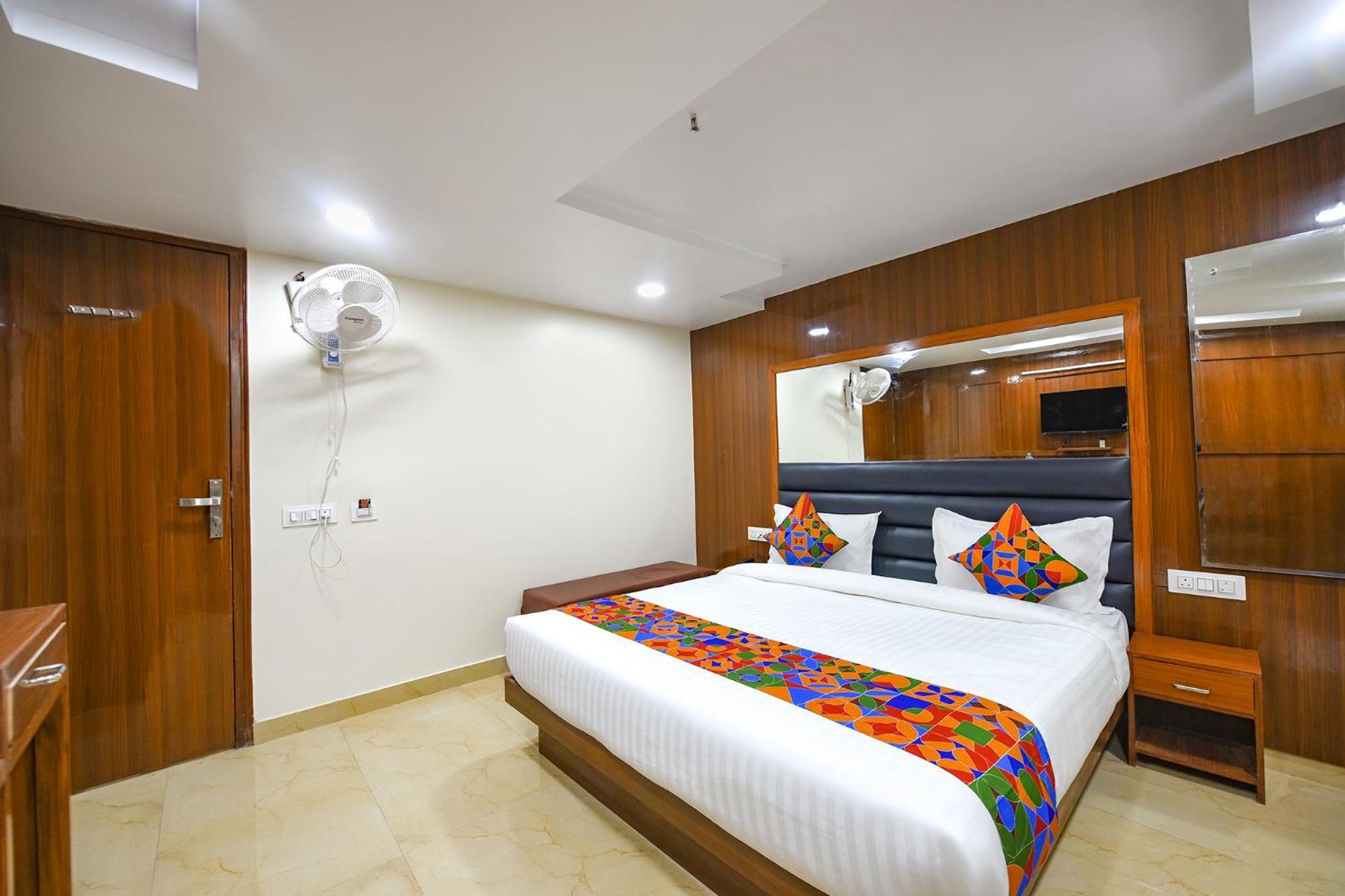 Fabhotel Mona International New Delhi Eksteriør billede