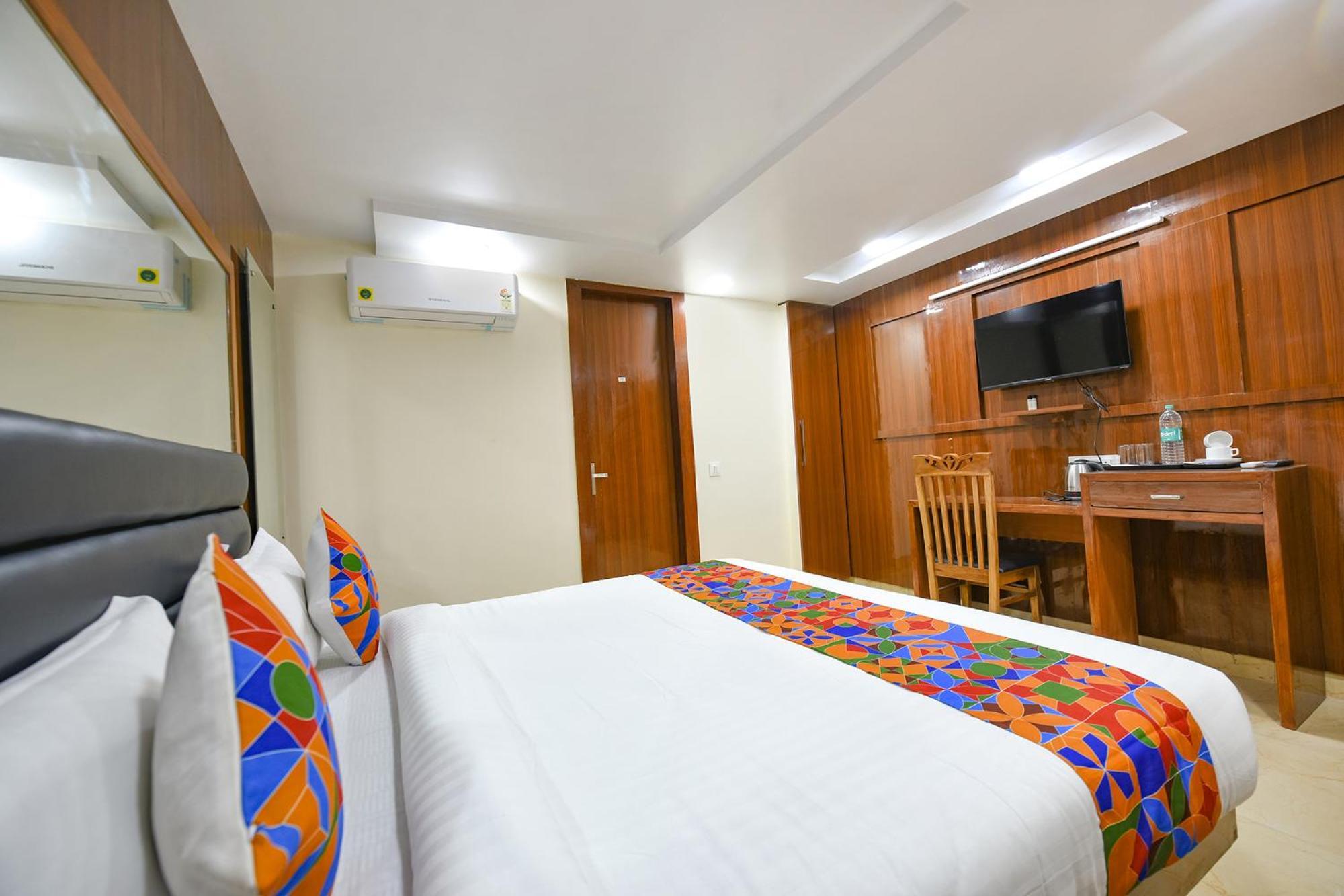 Fabhotel Mona International New Delhi Eksteriør billede